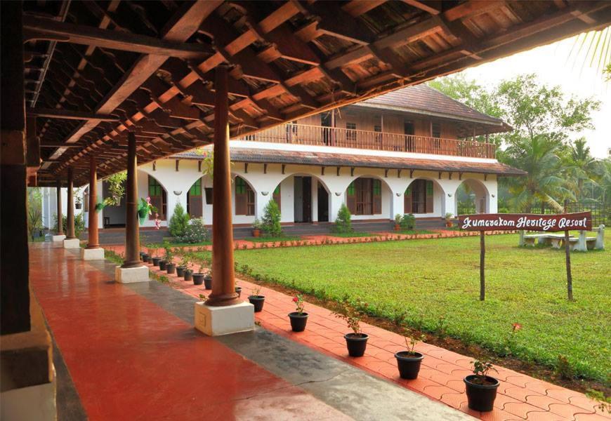 Kumarakom Heritage Resort Kottayam Exterior photo